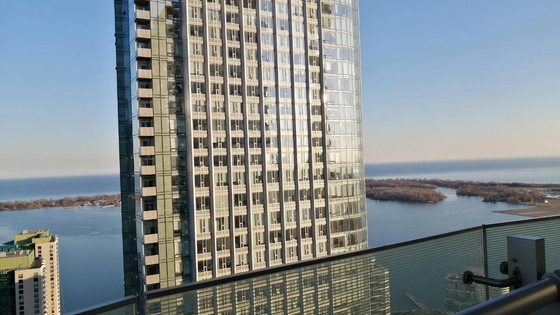 Apartment Above Clouds 3 Bedroom Condo Downtown Toronto